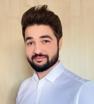 Portrait de Jason Bahi